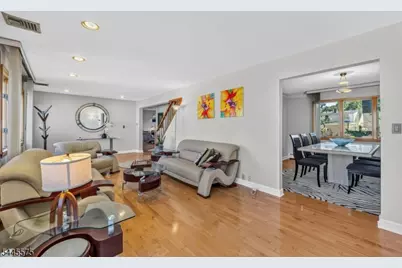 181 Livingston St, Clifton, NJ 07013 - Photo 7