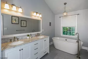 44 Rock Creek Woods Dr, Lambertville, NJ 08530 - Photo 15