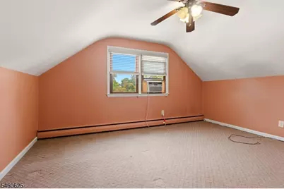 33 Willow Ave, Woodbridge Township, NJ 08830 - Photo 5