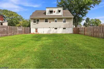 33 Willow Ave, Woodbridge Township, NJ 08830 - Photo 17
