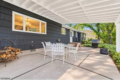 220 Walnut St, Livingston, NJ 07039 - Photo 19