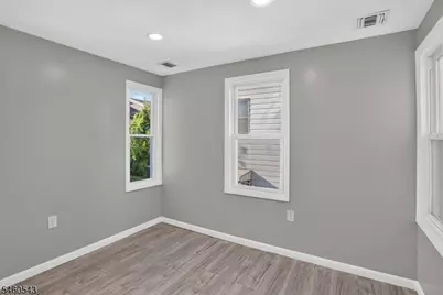 23 Leo Pl, Newark, NJ 07108 - Photo 27