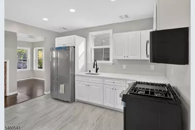 23 Leo Pl, Newark, NJ 07108 - Photo 13