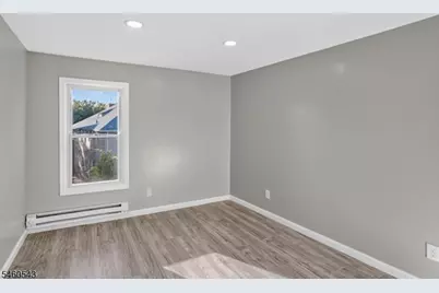 23 Leo Pl, Newark, NJ 07108 - Photo 33