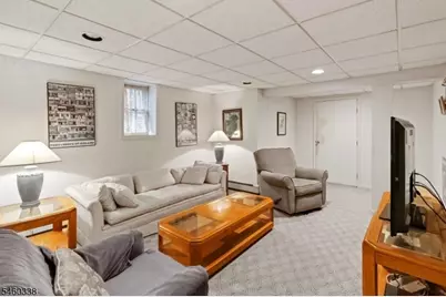 77 Sun Valley Way, Morris Plains, NJ 07950 - Photo 25
