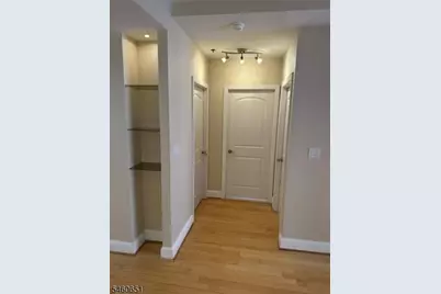 70 S Munn Ave #1008, East Orange, NJ 07018 - Photo 19