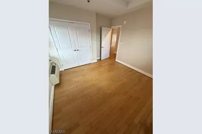 70 S Munn Ave #1008, East Orange, NJ 07018 - Photo 17