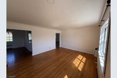1D Colfax Mnr #D, Roselle Park, NJ 07204 - Photo 3