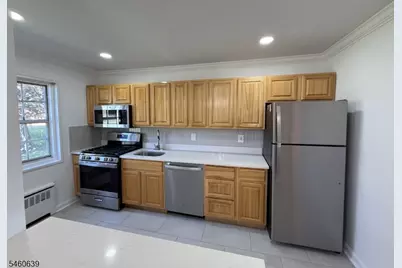 1D Colfax Mnr #D, Roselle Park, NJ 07204 - Photo 7