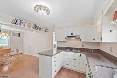 14 Pine St, Kearny, NJ 07032 - Photo 15