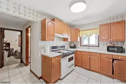 14 Pine St, Kearny, NJ 07032 - Photo 25