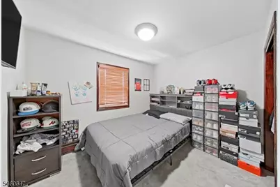 14 Pine St, Kearny, NJ 07032 - Photo 37