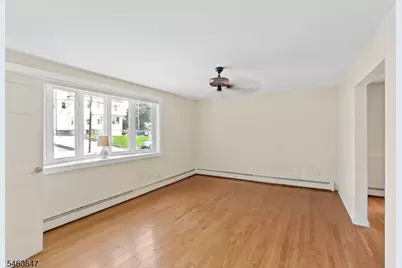 14 Pine St, Kearny, NJ 07032 - Photo 7