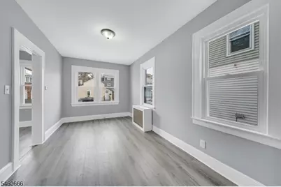 54 Thomas St, Bloomfield, NJ 07003 - Photo 3