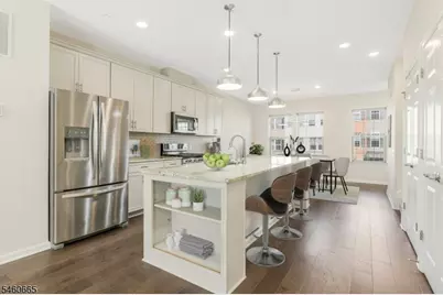 17 Gala Ct, Livingston, NJ 07039 - Photo 5