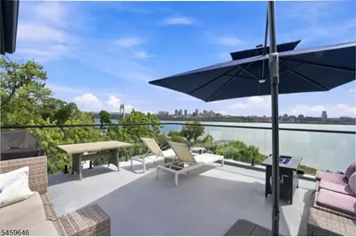 1439 River Rd #1, Edgewater, NJ 07020 - Photo 35