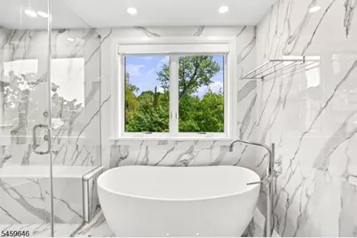 1439 River Rd #1, Edgewater, NJ 07020 - Photo 27