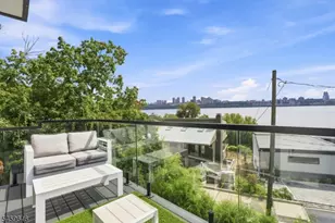 1439 River Rd, Edgewater, NJ 07020 - Photo 5