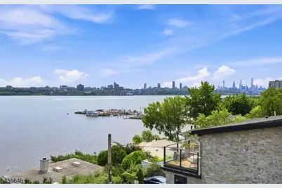 1439 River Rd #1, Edgewater, NJ 07020 - Photo 37
