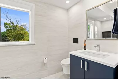 1439 River Rd #1, Edgewater, NJ 07020 - Photo 19
