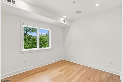 1439 River Rd #1, Edgewater, NJ 07020 - Photo 21