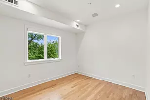 1439 River Rd, Edgewater, NJ 07020 - Photo 21