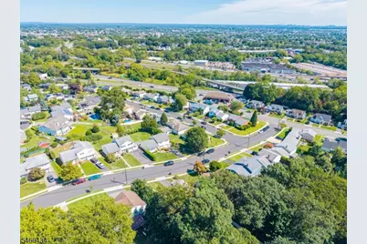 35 Bender Dr #1, Clifton, NJ 07013 - Photo 39