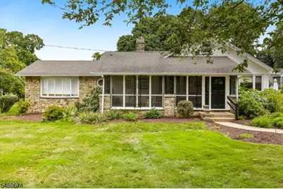 11 Clearwater Rd, Mount Olive, NJ 07828 - Photo 3