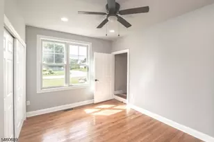 81 Belview Rd, Lopatcong Township, NJ 08865 - Photo 17