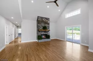 81 Belview Rd, Lopatcong Township, NJ 08865 - Photo 13