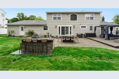 15 Almroth Dr, Wayne, NJ 07470 - Photo 45