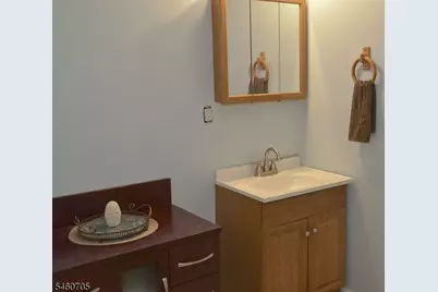 7 Salmon Lane, Roxbury Township, NJ 07852 - Photo 9