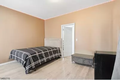 1053 Sanford Ave, Irvington, NJ 07111 - Photo 21