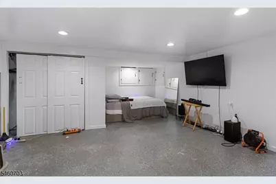 10 Cayuga Trl, Wayne, NJ 07470 - Photo 29