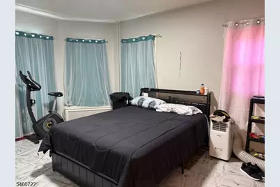 34 Cumberland Ave, Trenton, NJ 08618 - Photo 9
