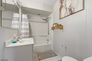 1569 Alps Rd, Wayne, NJ 07470 - Photo 37