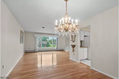 2 Tanglewood Dr, East Hanover Township, NJ 07936 - Photo 7