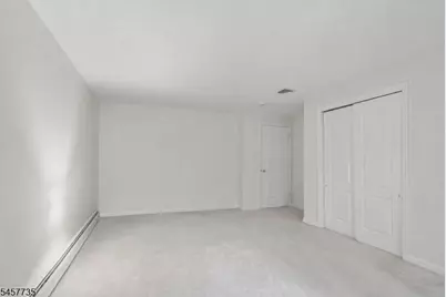 2 Tanglewood Dr, East Hanover Township, NJ 07936 - Photo 23