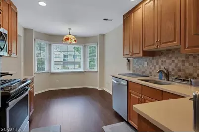 16 McManus Ct, West Orange Township, NJ 07052 - Photo 17