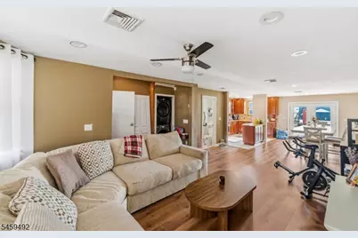 56 Brighton Ave Aka54, Kearny, NJ 07032 - Photo 5
