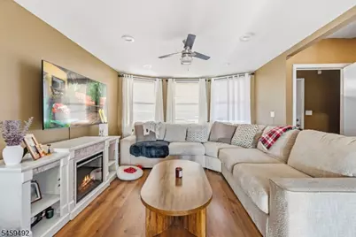 56 Brighton Ave Aka54, Kearny, NJ 07032 - Photo 7