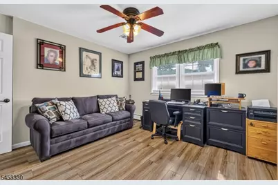 66 Redwood Ave, Wayne, NJ 07470 - Photo 17