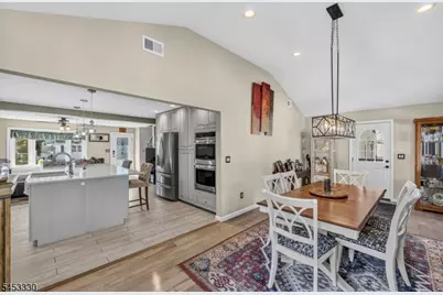 66 Redwood Ave, Wayne, NJ 07470 - Photo 13