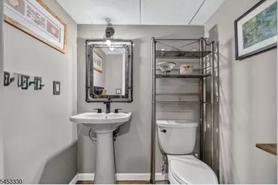66 Redwood Ave, Wayne, NJ 07470 - Photo 29