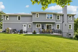 10 Massola Dr, Wayne Twp., NJ 07470 - Photo 37