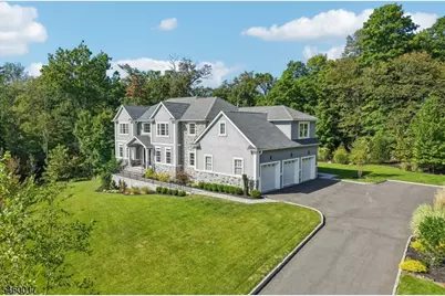 10 Massola Dr, Wayne, NJ 07470 - Photo 43