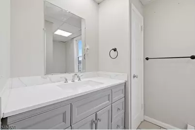 283 Mercer St, Phillipsburg, NJ 08865 - Photo 35