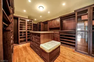 14 Grasmere Ct, Livingston, NJ 07039 - Photo 29