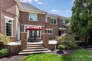 14 Grasmere Ct, Livingston, NJ 07039 - Photo 47