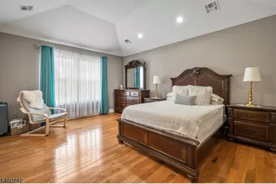 75 Bowlby St, Dover, NJ 07801 - Photo 19